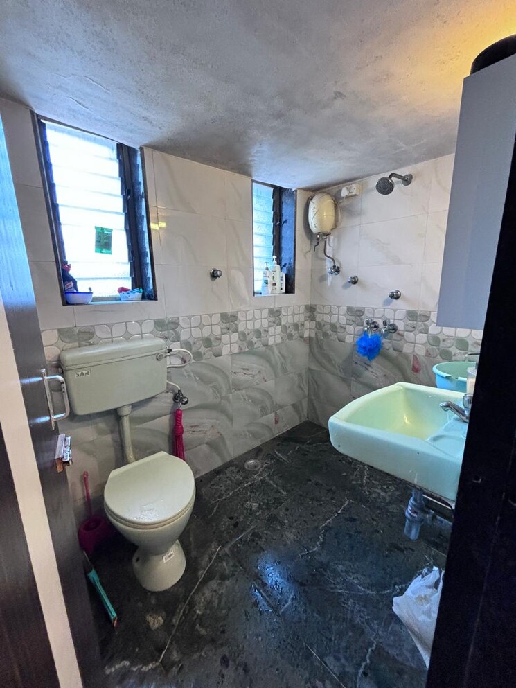 Team Area, queens-park-apartments 1 Bedroom 610 Sq.Ft. Apartment In Juhu Mumbai 7703859