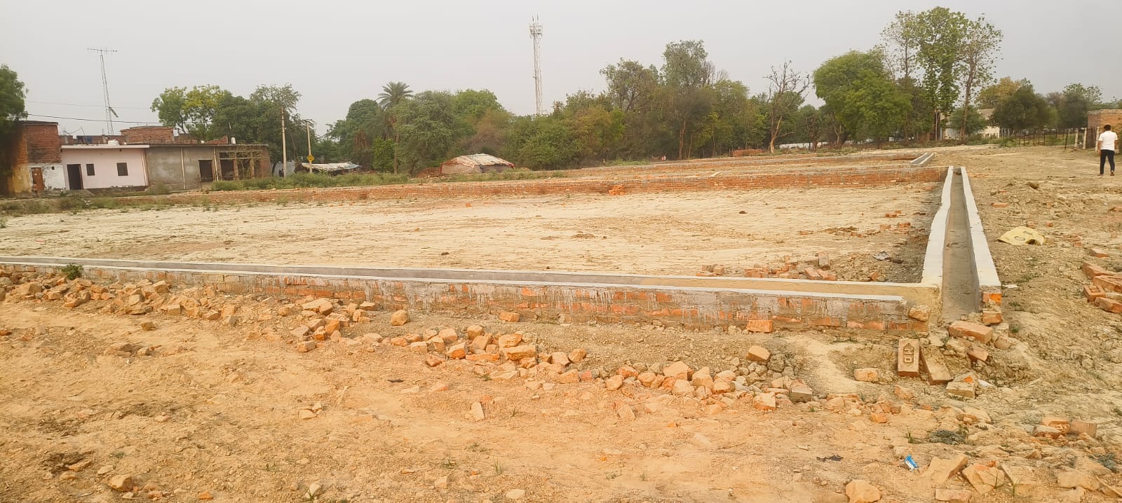 Plot For Resale in Sultanpur Road Lucknow  7703909