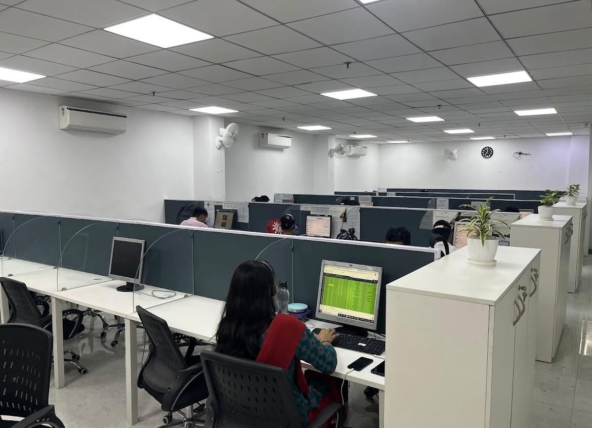 Commercial Office Space 2800 Sq.Ft. For Rent in Sector 63 Noida  7704225