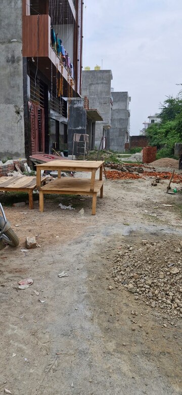  Plot – Exterior View View at Gomti Nagar - for Sale