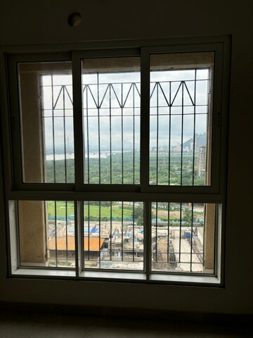 2 BHK Apartment For Sale in Dosti West County Phase 4 Dosti Pine, Balkum Pada