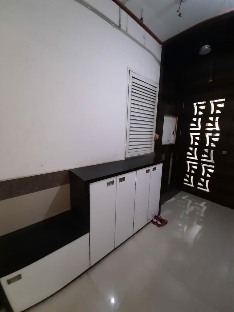 Room, db-parkwoods 1 Bedroom 700 Sq.Ft. Apartment In Ghodbunder Road Thane 7704507