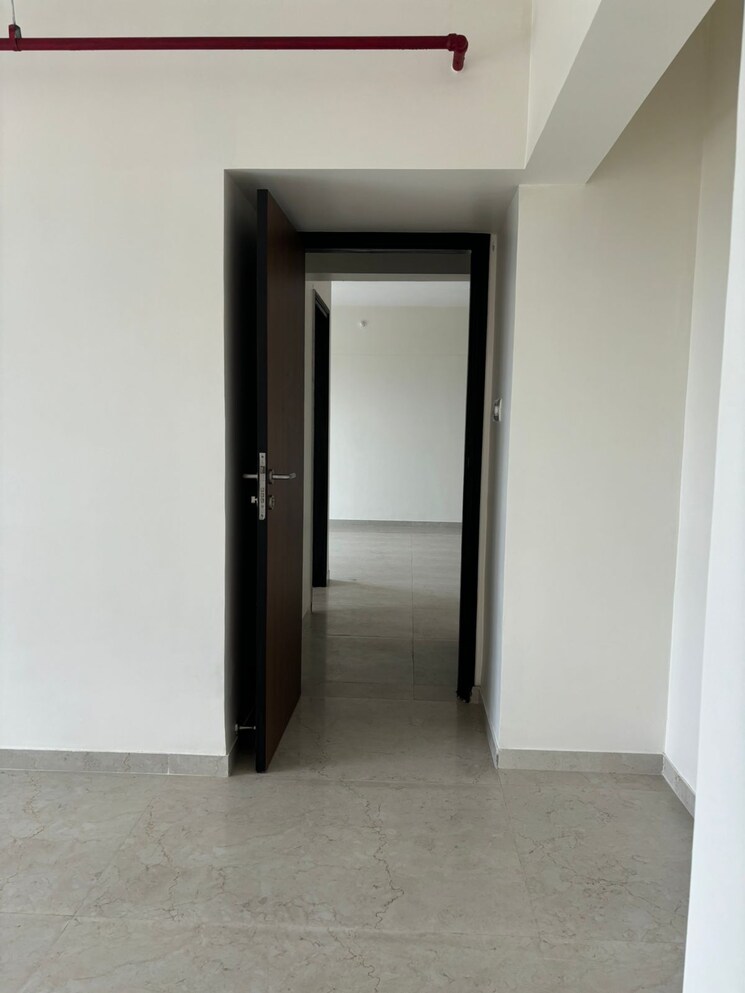 Room, dosti-west-county-phase-4-dosti-pine 2 Bedroom 713 Sq.Ft. Apartment In Balkum Pada Thane 7704544