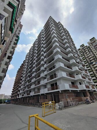 2 BHK Apartment For Rent in MCC Signature Heights Raj Nagar Extension Ghaziabad  7704639