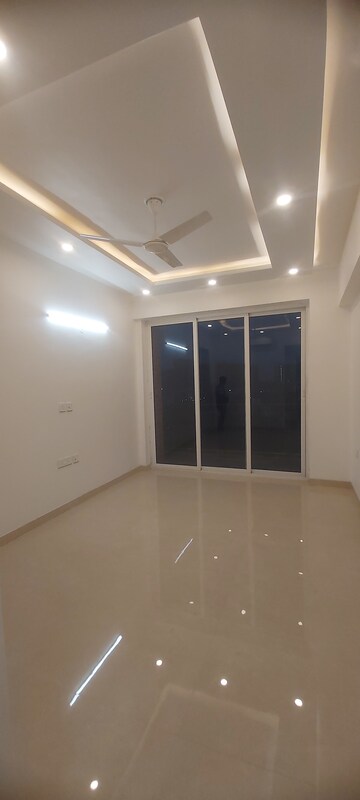 Bedroom in 4 BHK Apartment at Suraj Oranje Castle, Gomti Nagar – for Sale