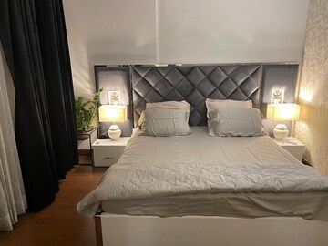 Bedroom in 3.5 BHK Apartment at Mapsko Mount Ville, Sector 79 – for Sale