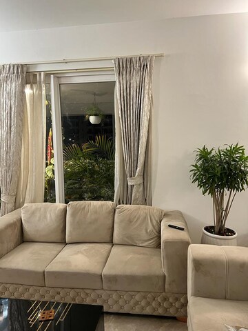 Bedroom in 3.5 BHK Apartment at Mapsko Mount Ville, Sector 79 – for Sale