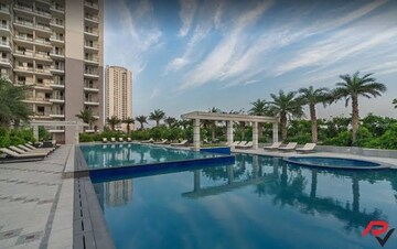 Swimming Pool in 4 BHK Apartment at DLF The Ultima, Sector 81 – for Sale