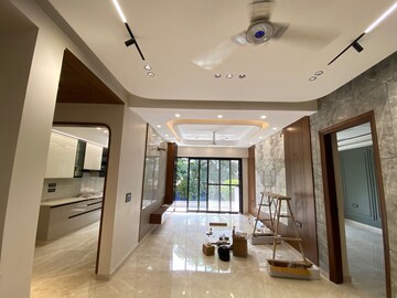 Living Room in 4 BHK Builder Floor at Sushant Lok 3, Sector 57 – for Sale