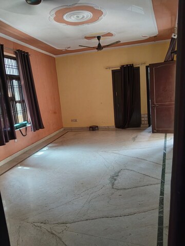 2.5 BHK Builder Floor For Sale in New Industrial Township