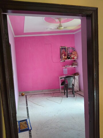 Room in 2.5 BHK Builder Floor at New Industrial Township – for Sale
