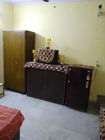 Bedroom in 1 BHK Builder Floor at Lajpat Nagar – for Rent