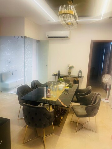 Master Bedroom in 3 BHK Builder Floor at Jubilee Hills – for Sale