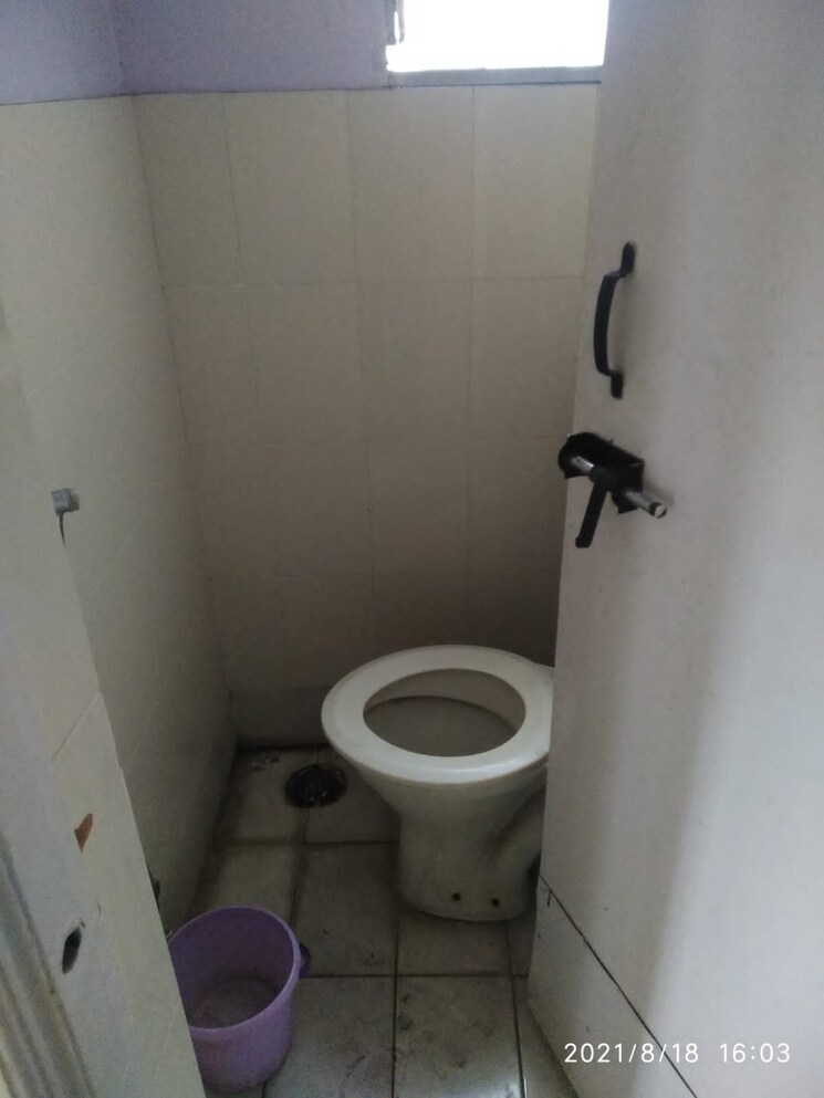 Bathroom, sai-plaza-undri 1 Bedroom 600 Sq.Ft. Apartment In Undri Pune 7705553