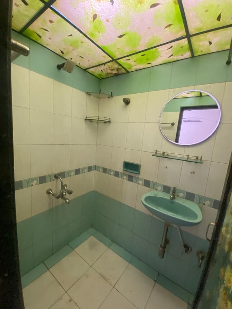 Bathroom, shubharambh-complex 2 Bedroom 950 Sq.Ft. Apartment In Manpada Thane 7705813