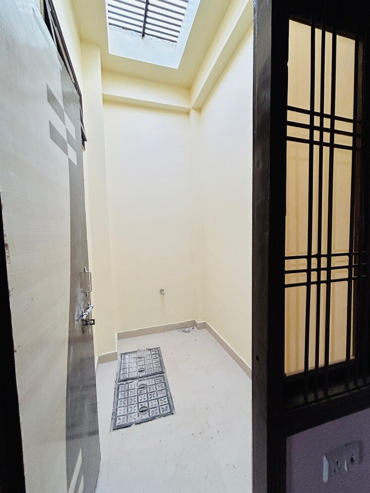 Other, deva road 1 Bedroom 800 Sq.Ft. Independent House In Deva Road Lucknow 7706053