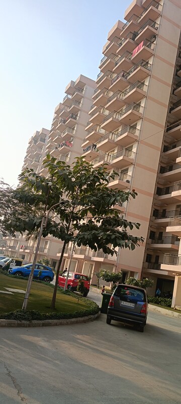 2 BHK Apartment – Exterior View View at Pareena Laxmi Apartments, Sector 103 - for Sale