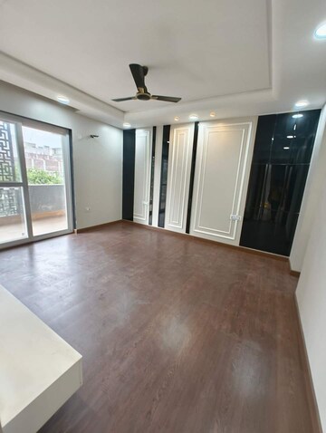 Room in 4 BHK Builder Floor at Puri Aman Vilas, Sector 89 – for Sale