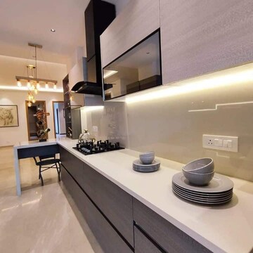 Team Area in 3 BHK Builder Floor at Chattarpur – for Sale