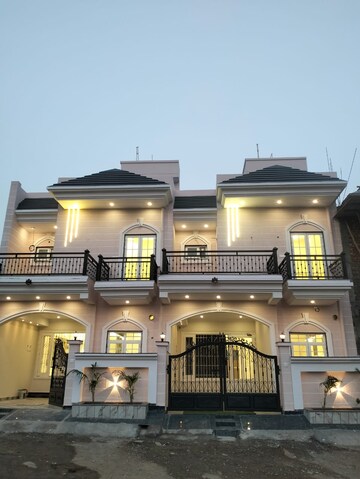 3 BHK Villa For Sale in Sahastradhara Road