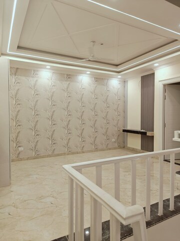 Room in 3 BHK Villa at Sahastradhara Road – for Sale