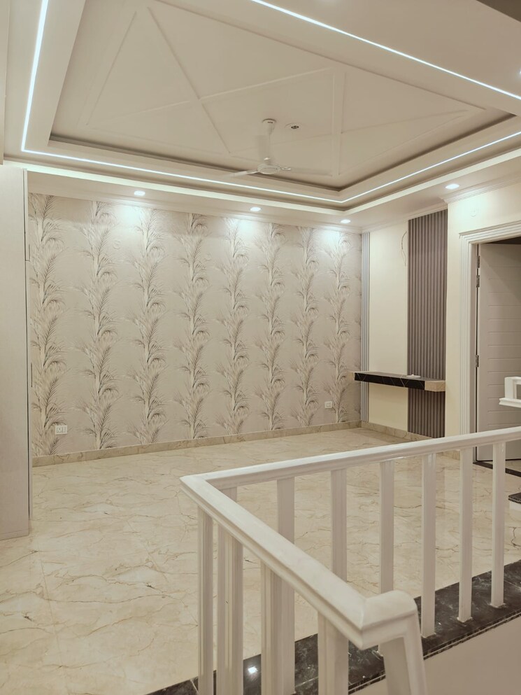 Room, sahastradhara road 3 Bedroom 2100 Sq.Ft. Villa In Sahastradhara Road Dehradun 7706627