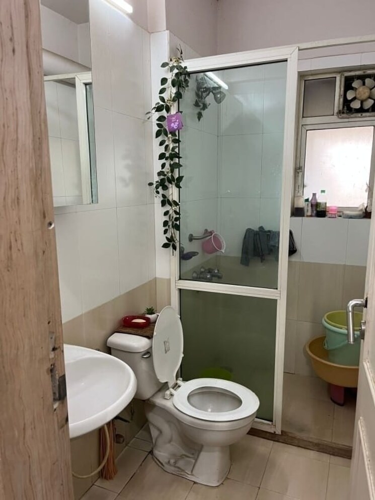 Bathroom, hiranandani-eva 2 Bedroom 750 Sq.Ft. Apartment In Ghodbunder Road Thane 7706625