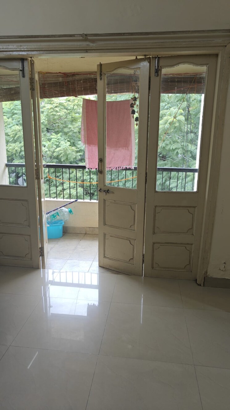 Room, mantri-aangan 1 Bedroom 600 Sq.Ft. Apartment In Koregaon Park Pune 7706696