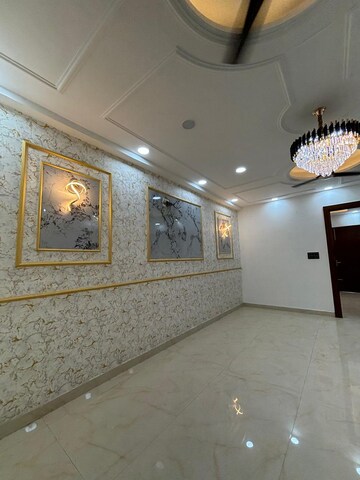 Living Room in 3 BHK Builder Floor at Puri Kohinoor, Sector 89 – for Sale