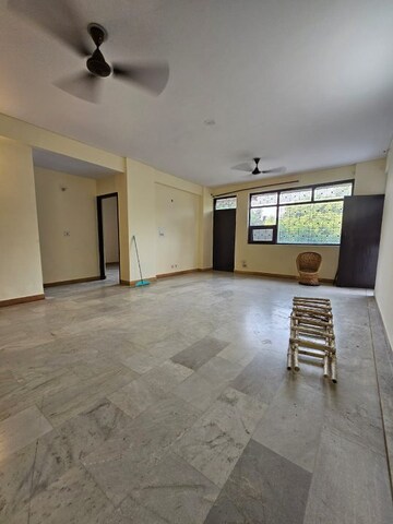 रेसिडेंशियल फ्लैट वर्ग फुट फॉर रेंट इन सेक्टर 2, द्वारका दिल्ली  7707329