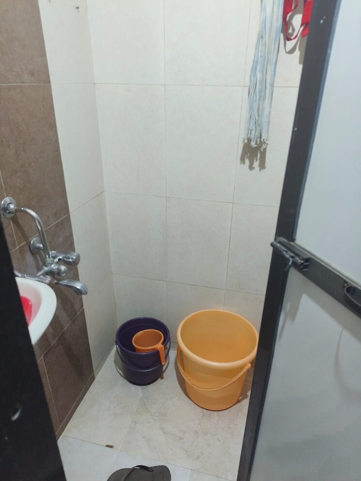Bathroom, radhe-krishna-kunj-apartment 1 Bedroom 565 Sq.Ft. Apartment In Ghansoli Navi Mumbai 7707578