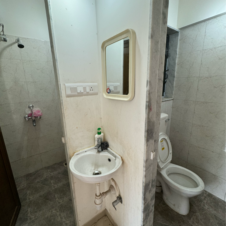 Bathroom, amrapali-chs-santacruz-east 1 Bedroom 350 Sq.Ft. Apartment In Vidya Nagari Mumbai 7707595