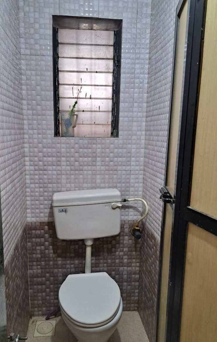Bathroom, environ-enclave-chs 1 Bedroom 500 Sq.Ft. Apartment In Kopar Khairane Navi Mumbai 7707630