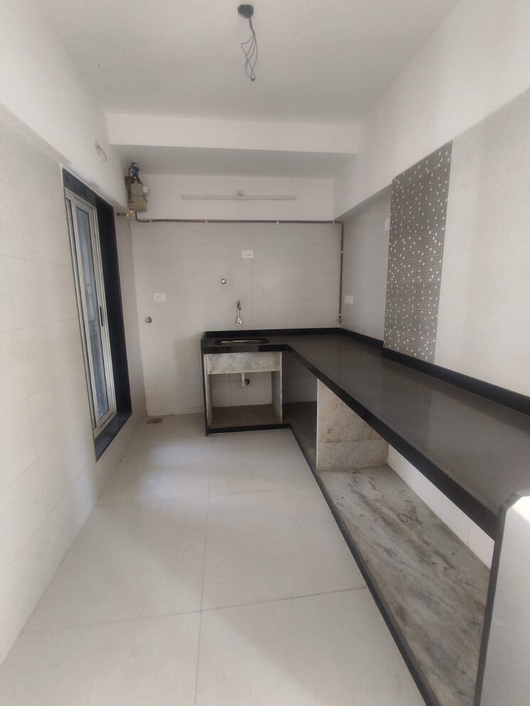 Kitchen, shreeji-royal-samarpan 2 Bedroom 658 Sq.Ft. Apartment In Kandivali West Mumbai 7707673