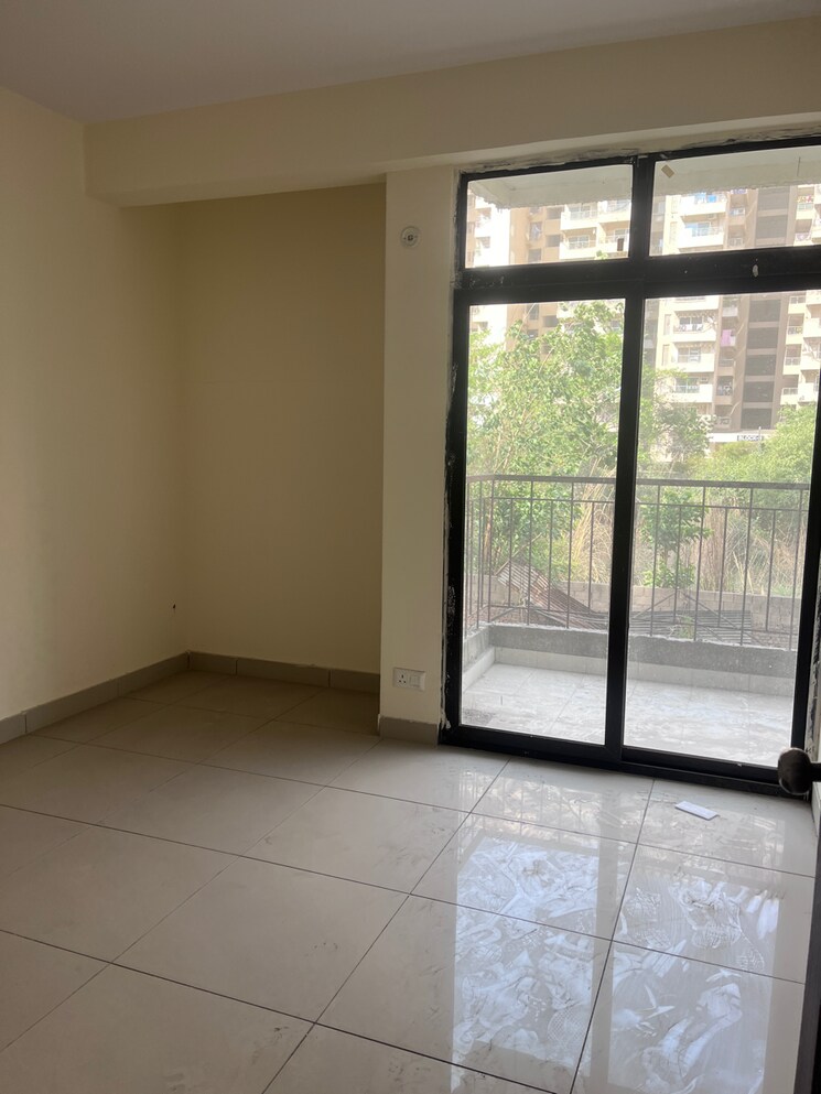 Room, charms-castle 3 Bedroom 1330 Sq.Ft. Apartment In Sehani Khurd Ghaziabad 7707683