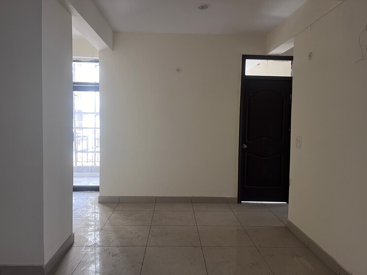 Room, charms-castle 3 Bedroom 1330 Sq.Ft. Apartment In Sehani Khurd Ghaziabad 7707683