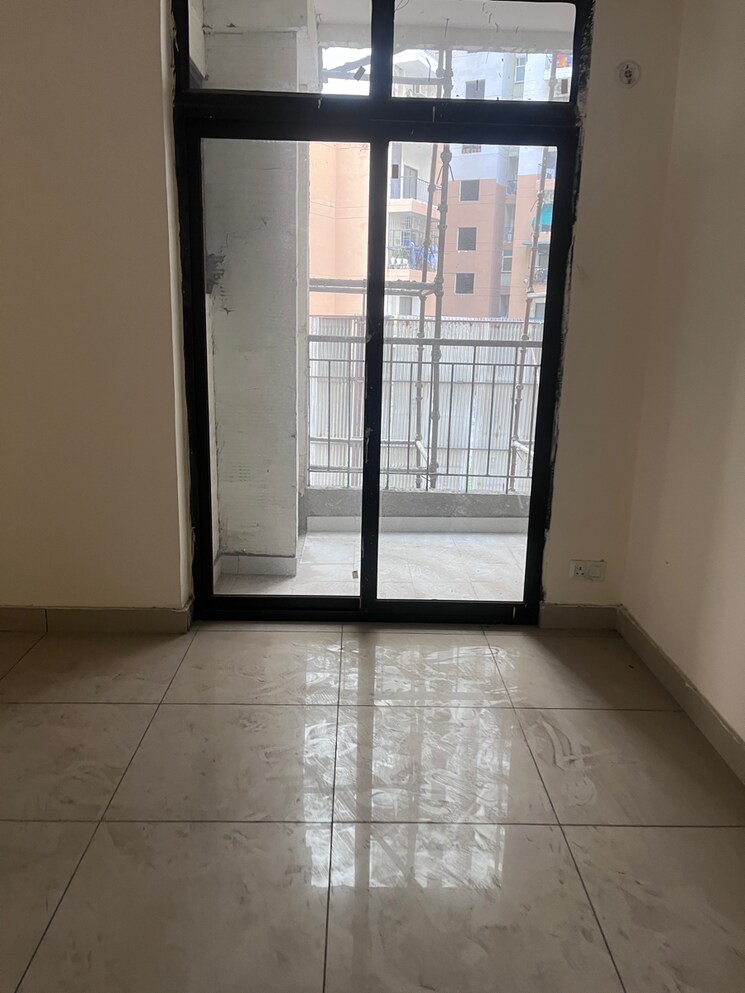 Room, charms-castle 3 Bedroom 1330 Sq.Ft. Apartment In Sehani Khurd Ghaziabad 7707683