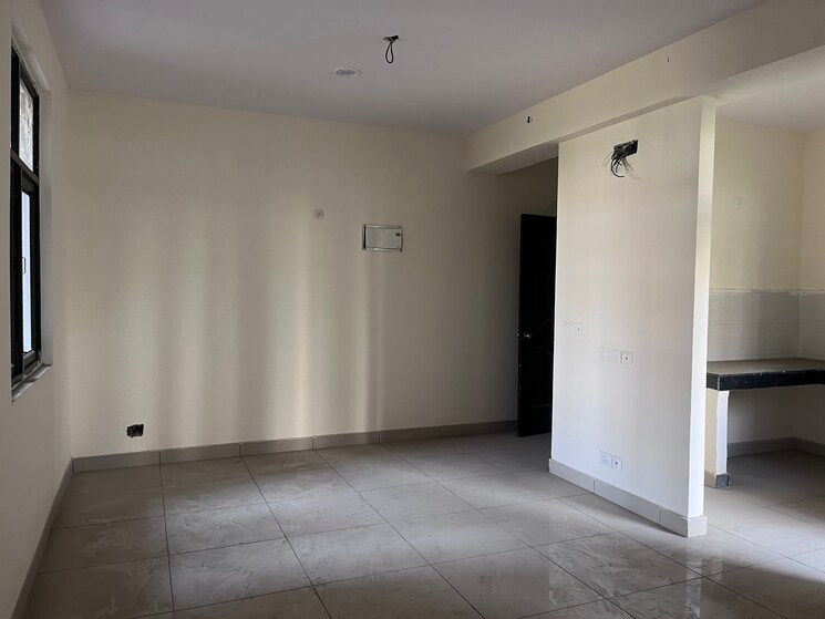 Kitchen, charms-castle 3 Bedroom 1330 Sq.Ft. Apartment In Sehani Khurd Ghaziabad 7707683