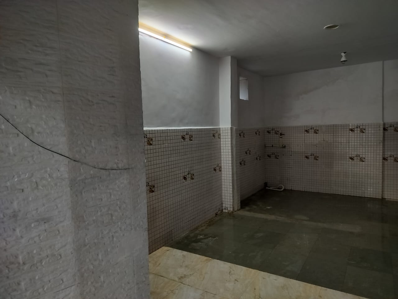 Rental Commercial Shop 315 Sq.Ft. in Panchamrut CHS Thane, Ghodbunder