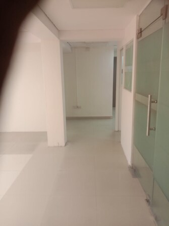 Commercial Office Space 1650 Sq.Ft. For Rent in Hauz Khas Market Delhi  7708352