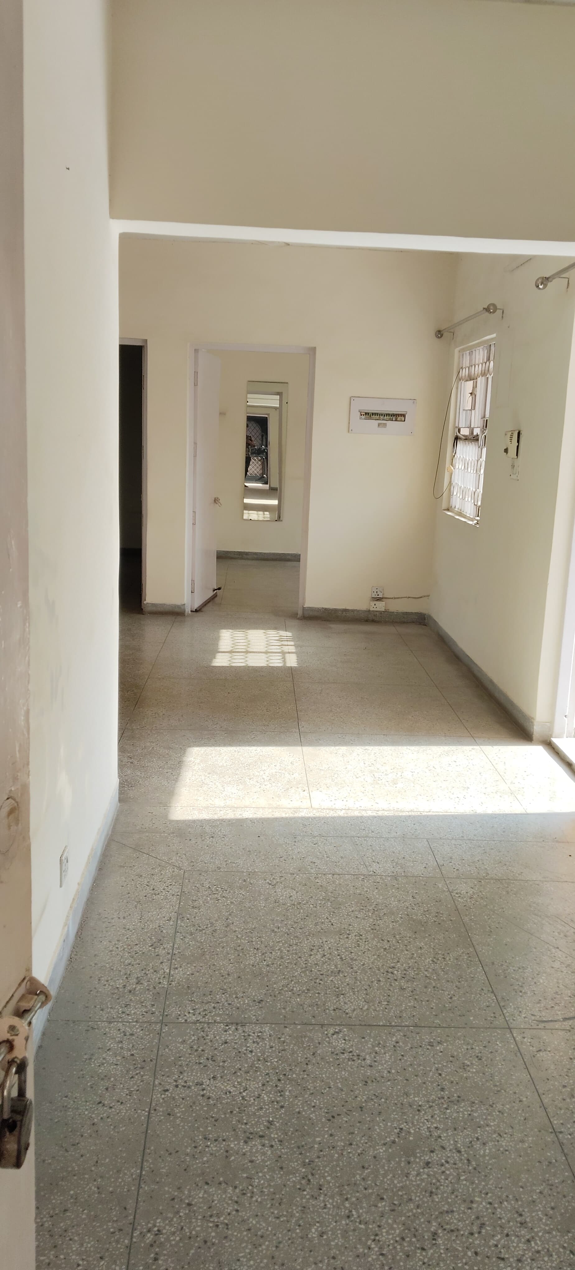 2 BHK Apartment For Rent in Vasant Kunj Delhi  7708452