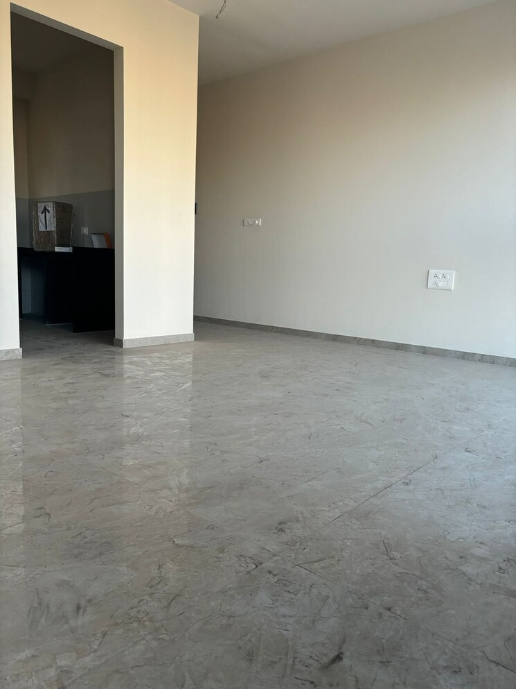 Room, tata-serein 3 Bedroom 1057 Sq.Ft. Apartment In Pokhran Road No Two Thane 7708487