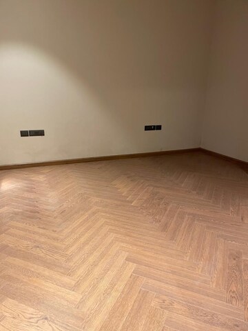 Room in 4 BHK Builder Floor at Malviya Nagar – for Sale