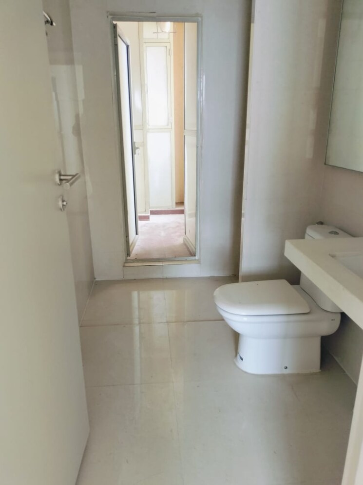 Bathroom, rodas-enclave-woodstock 3 Bedroom 1350 Sq.Ft. Apartment In Patlipada Thane 7708638