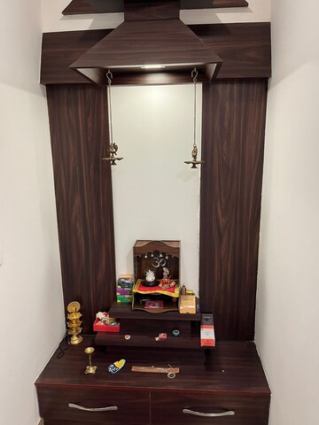 Furnished Amenities in 3 BHK Builder Floor at Unitech Nirvana Country Cedar Crest, Sector 50 – for Sale