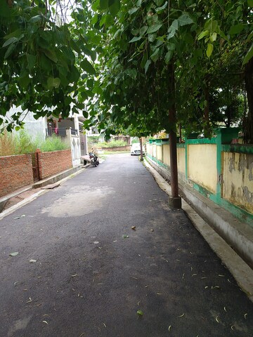  Plot – Exterior View View at Gomti Nagar - for Sale
