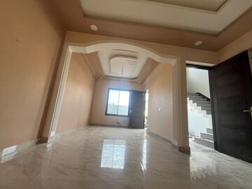 Building Lobby in 3 BHK Villa at Matiyari – for Sale
