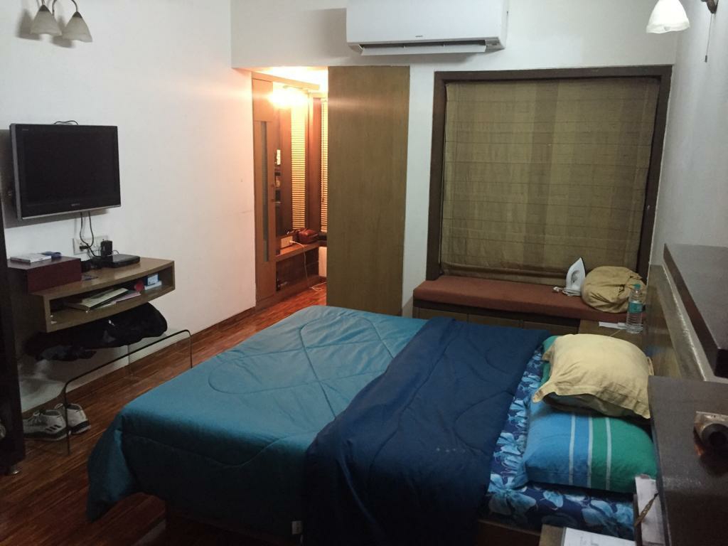 2 BHK Apartment For Rent in Oyster Shell Juhu Mumbai  7709483