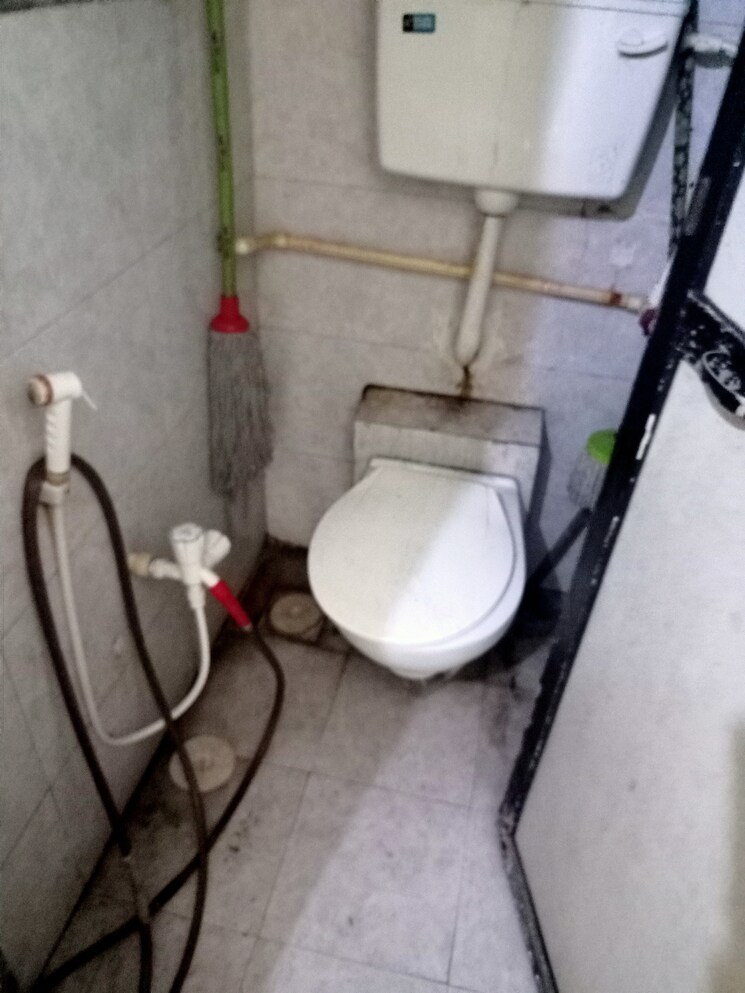 Bathroom, jai-matadi-complex 2 Bedroom 900 Sq.Ft. Apartment In Kalher Thane 7709533