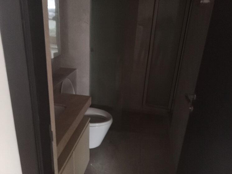 Bathroom, hiranandani-atlantis 2 Bedroom 771 Sq.Ft. Apartment In Powai Mumbai 7709561